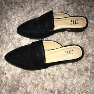 BRAND NEW Faux leather mules!
